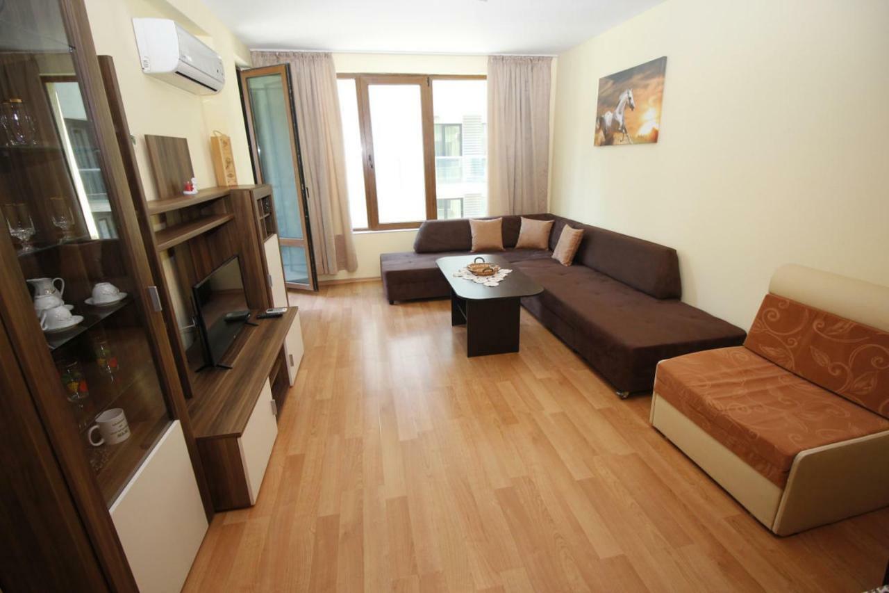 Apartment Rosi Pomorie Exterior foto